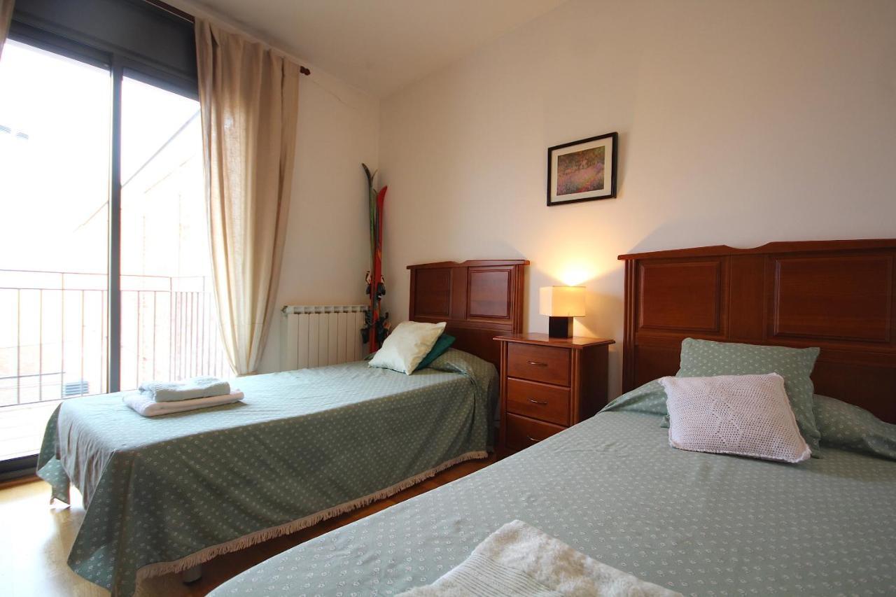 Ca L'Anna - Holiday Apartment Tremp Pokój zdjęcie