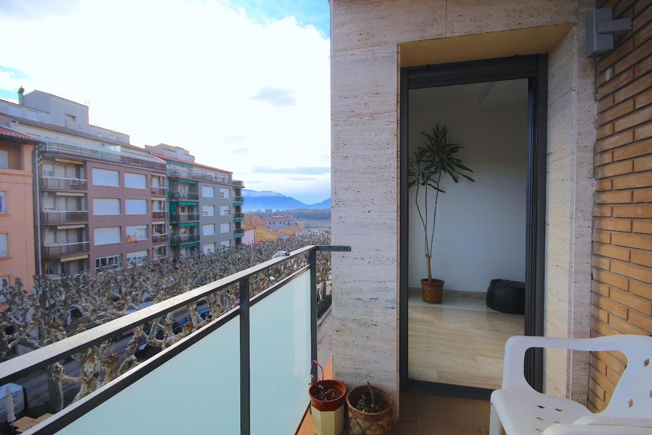 Ca L'Anna - Holiday Apartment Tremp Pokój zdjęcie